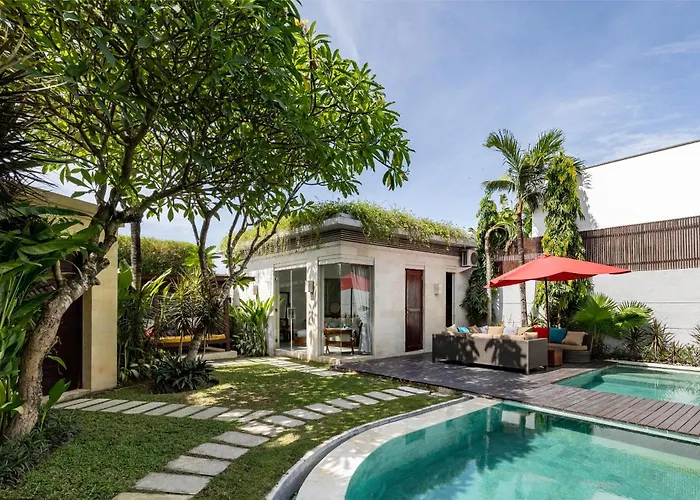Spacious 4br With Pool In Seminyak (Bali)