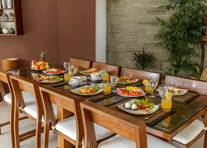 Spacious 4br With Pool In * Seminyak (Bali)